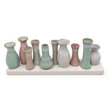 Lade das Bild in den Galerie-Viewer, 10 Mini-Vasen auf Tablett, multicolor