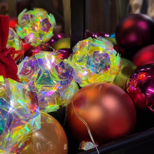 Lade das Bild in den Galerie-Viewer, LED-Lichterkette mit 10 irisierenden Lichtern, 130 cm