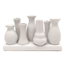 Lade das Bild in den Galerie-Viewer, 7 Mini-Vasen auf Tablett, weiß