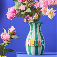 Lade das Bild in den Galerie-Viewer, Vase "Hello", 27 cm