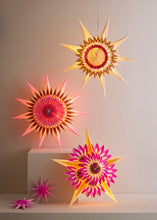 Lade das Bild in den Galerie-Viewer, Bungalow Papierstern "Helios", 70 cm