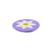 Lade das Bild in den Galerie-Viewer, Untersetzer "Flower" lila, 20 cm