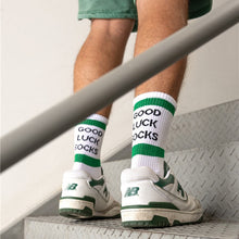 Lade das Bild in den Galerie-Viewer, Fisura Tennissocken "Good Luck Socks", Gr. 38-43