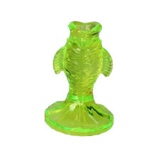 Lade das Bild in den Galerie-Viewer, Gift Company Kerzenhalter "Fisch", neongelb