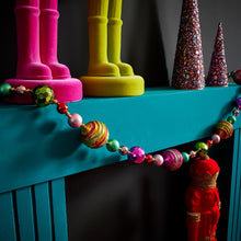 Lade das Bild in den Galerie-Viewer, Weihnachtsgirlande "Rainbow", 270 cm