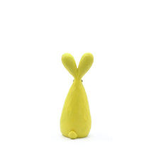 Lade das Bild in den Galerie-Viewer, Deko-Figur Hase gelb/pink, 17.5 cm
