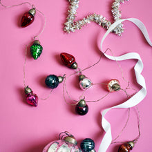 Lade das Bild in den Galerie-Viewer, House Doctor Girlande "Branch"