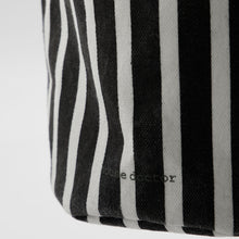 Lade das Bild in den Galerie-Viewer, House Doctor Stoffkorb "Lava"