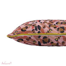 Lade das Bild in den Galerie-Viewer, Imbarro Kissen "Joyelle", 30 x 50 cm