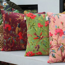 Lade das Bild in den Galerie-Viewer, Imbarro Kissen "Paradise" moosgrün, 50 x 50 cm