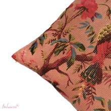 Lade das Bild in den Galerie-Viewer, Imbarro Kissen "Paradise" rosa, 50 x 50 cm