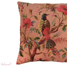 Lade das Bild in den Galerie-Viewer, Imbarro Kissen "Paradise" rosa, 50 x 50 cm