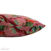 Lade das Bild in den Galerie-Viewer, Imbarro Kissen "Paradise" rosa-pink, 50 x 50 cm