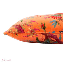 Lade das Bild in den Galerie-Viewer, Imbarro Kissen "Paradise" mandarine, 40 x 60 cm