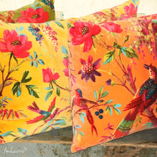 Lade das Bild in den Galerie-Viewer, Imbarro Kissen "Paradise" orange, 40 x 60 cm