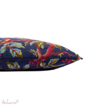 Lade das Bild in den Galerie-Viewer, Imbarro Kissen "Paradise" dunkelblau, 30 x 50 cm