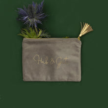 Lade das Bild in den Galerie-Viewer, Kosmetiktasche "Hab & Gut", grau