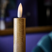 Lade das Bild in den Galerie-Viewer, 4er Set LED-Kerzen, gold