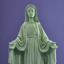 Lade das Bild in den Galerie-Viewer, Deko-Figur "Madonna" grün, 33 cm