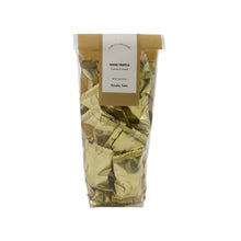 Lade das Bild in den Galerie-Viewer, Eine Packung Schokoladentrüffel mit Kokosnussgeschmack und Crunch von Nicolas Vahé.