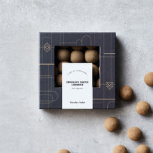 Lade das Bild in den Galerie-Viewer, Nicolas Vahé Lakritzpralinen "Salt Liquorice", 163 g