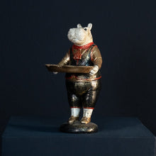 Lade das Bild in den Galerie-Viewer, Nilpferd-Butler mit Tablett, 29 cm