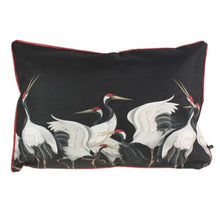 Lade das Bild in den Galerie-Viewer, Outdoor-Kissen "Kranich" schwarz, 60x40 cm
