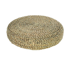 Lade das Bild in den Galerie-Viewer, Rundes Sitzkissen für den Boden aus Strohgeflecht wie Ikea Alseda.