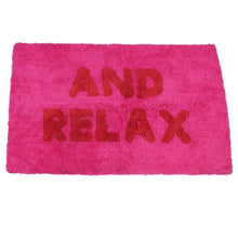 Lade das Bild in den Galerie-Viewer, Badematte "And Relax", pink