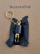 Lade das Bild in den Galerie-Viewer, Schlüsselanhänger von Werner Voß im Stil der "Hiding Bunny"-Lampe.