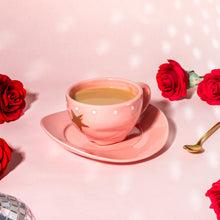 Lade das Bild in den Galerie-Viewer, Sass & Belle Tasse mit Untersetzer "Cowboyhut"