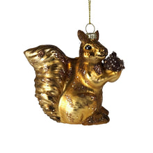 Lade das Bild in den Galerie-Viewer, Weihnachtsanhänger "Emil Eichhörnchen"