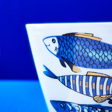 Lade das Bild in den Galerie-Viewer, Schale "Blue Fish", 14 cm