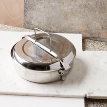 Lade das Bild in den Galerie-Viewer, Nicolas Vahé Lunchbox "Use", ø 20 cm