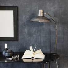 Lade das Bild in den Galerie-Viewer, House Doctor Lampe "Desk", Eisen