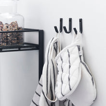 Lade das Bild in den Galerie-Viewer, House Doctor 3er-Set Haken "Bath" schwarz, 5 cm