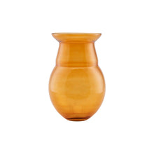 Lade das Bild in den Galerie-Viewer, House Doctor Vase "Airy", 30 cm
