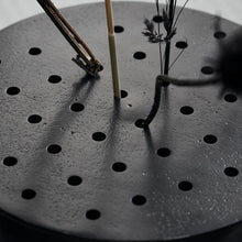 Lade das Bild in den Galerie-Viewer, House Doctor Vase "Flow", 14 cm