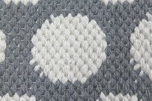 Lade das Bild in den Galerie-Viewer, Aspegren Teppich "Spot" 70 x 200 cm, Gray