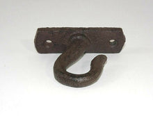 Lade das Bild in den Galerie-Viewer, Haken zur Decken- oder Wandmontage, Gusseisen