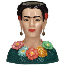 Lade das Bild in den Galerie-Viewer, "Flower Lady" Blumenvase in Form eines Frauenkopfs im Stil von Frida Kahlo.