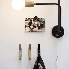 Lade das Bild in den Galerie-Viewer, DIY-Garderobe aus 3 House Doctor Wandhaken "Forged".