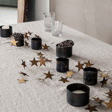 Lade das Bild in den Galerie-Viewer, House Doctor Girlande "Stars" als Tischdeko.