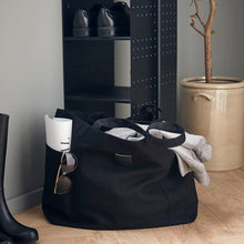 Lade das Bild in den Galerie-Viewer, House Doctor Tasche "Vacay", schwarz