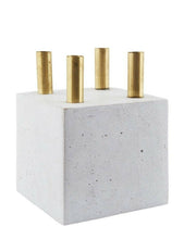 Lade das Bild in den Galerie-Viewer, House Doctor Adventskranz "The Cube", grau