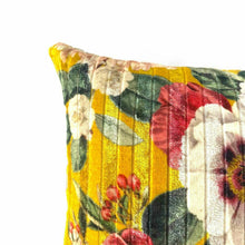 Lade das Bild in den Galerie-Viewer, Imbarro Kissen "Janne", 40 x 60 cm
