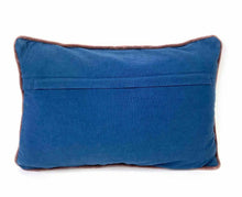 Lade das Bild in den Galerie-Viewer, Imbarro Kissen "Tess", 35 x 50 cm
