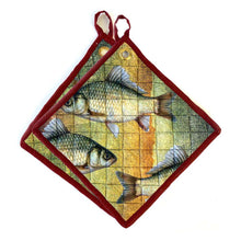 Lade das Bild in den Galerie-Viewer, Imbarro Topflappen "Ocean" mit Fisch-Motiv in gedeckten warmen Farbtönen.