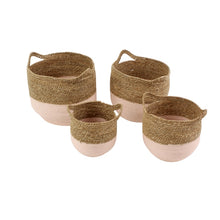 Lade das Bild in den Galerie-Viewer, 4 Flechtkörbe aus Seegras. Die obere Hälfte ist naturfarben, die untere rosa.