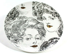 Lade das Bild in den Galerie-Viewer, Loco Lama Wandteller "Ladies", 24 cm